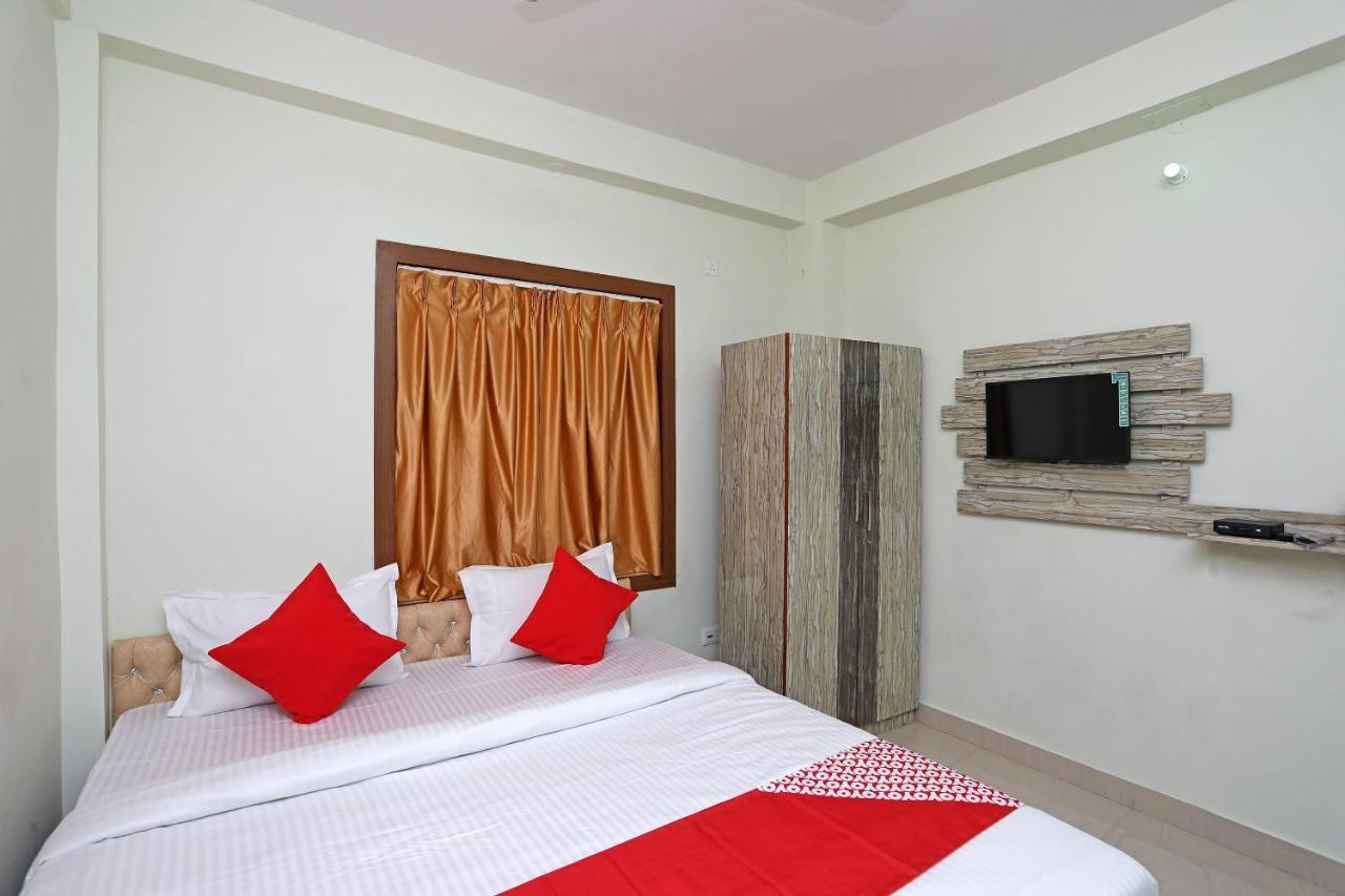 Hotel Oyo 17187 Urban Casa Kalkutta Exterior foto