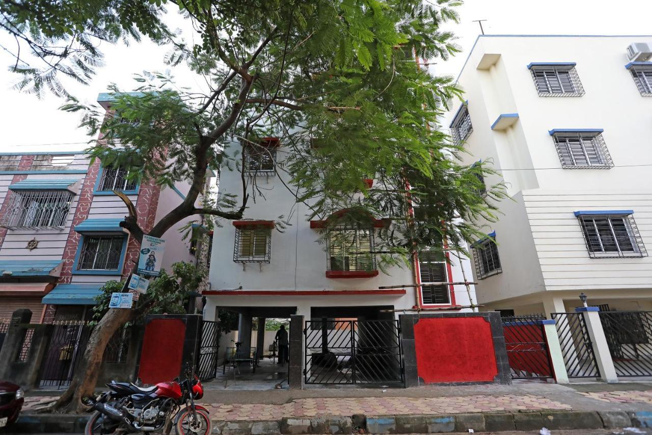 Hotel Oyo 17187 Urban Casa Kalkutta Exterior foto